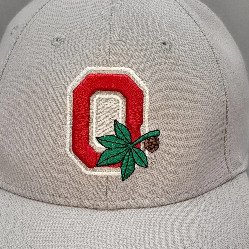 Nike Legacy91 Ohio State Buckeyes Gray NCAA Football Hat Cap One Size Flex Fit